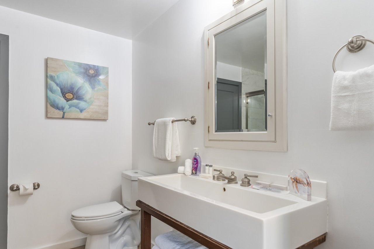 Pacific Retreat 🌊