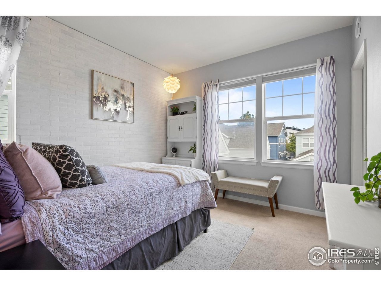 7454 E 28th Avenue Unit: 3