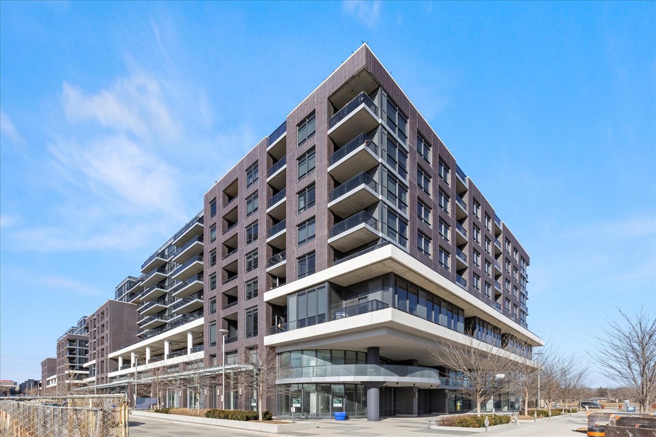 #1009-10 Gibbs Road 