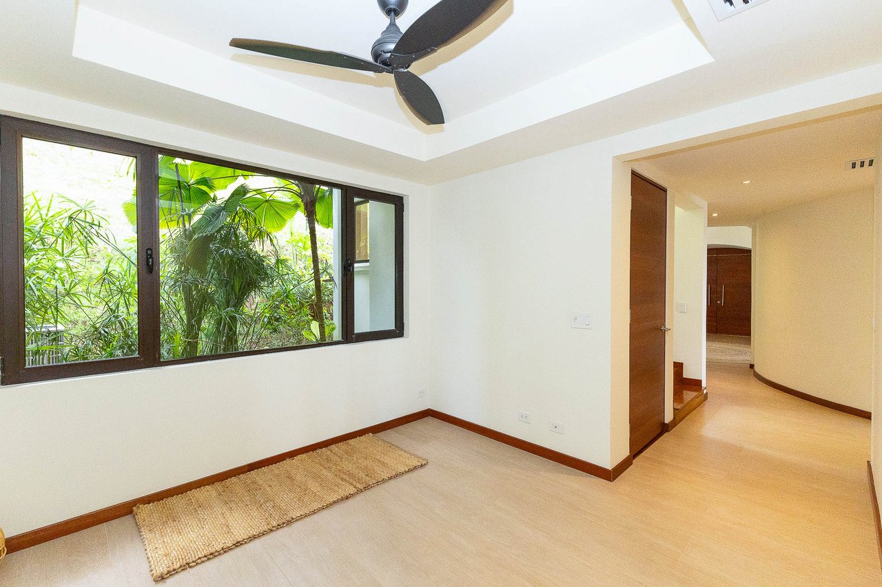 Front Ridge Bliss Villa Picasso One of a Kind Estate