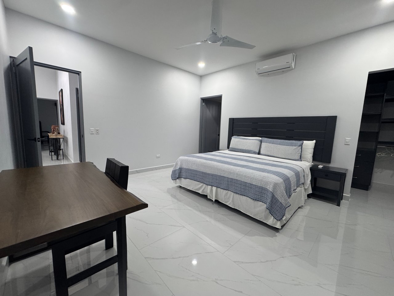 Jardines Del Sol 3 Bedroom, 3 Bathroom