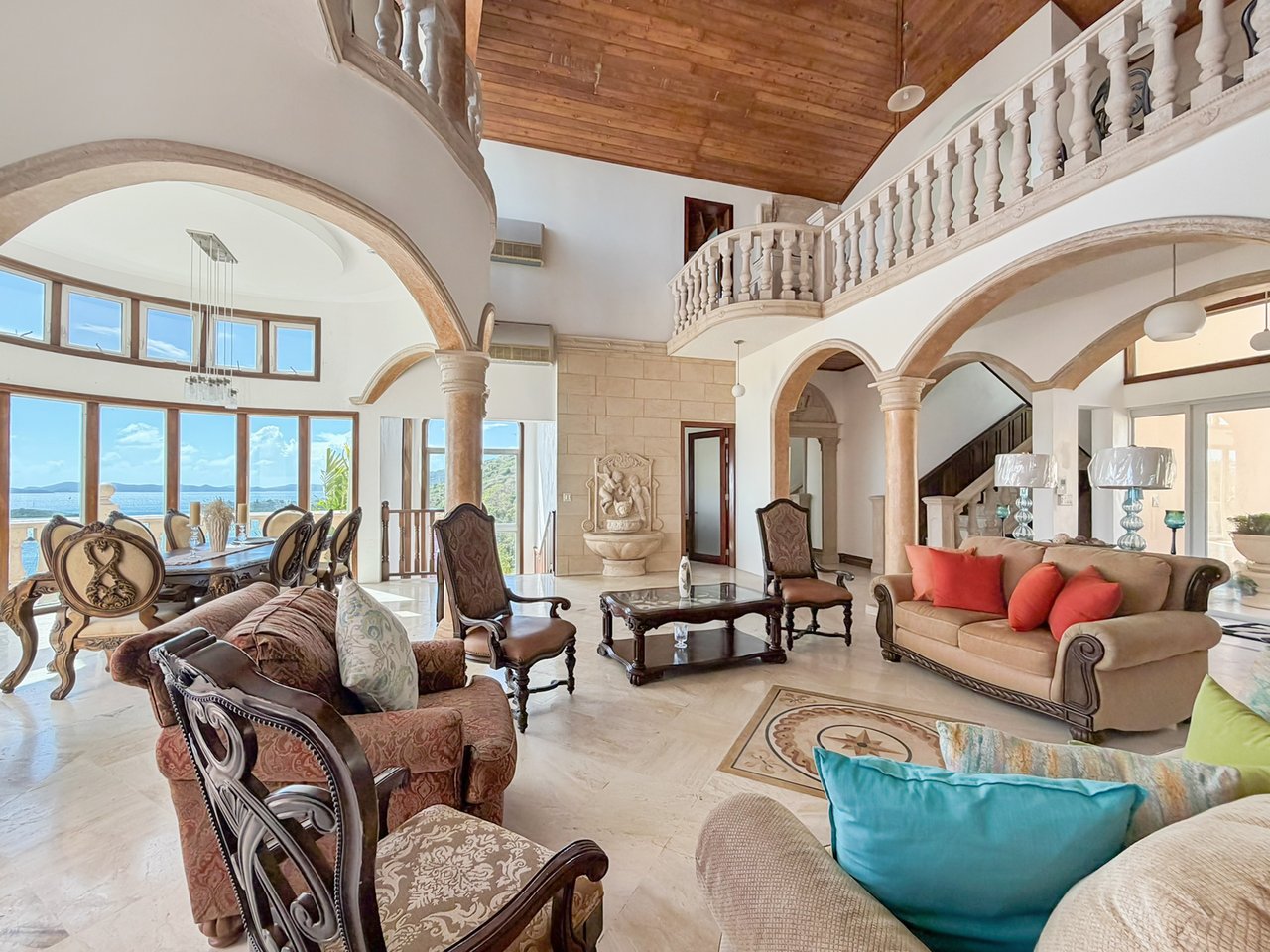 565 Parham Town 7 Bedroom Villa