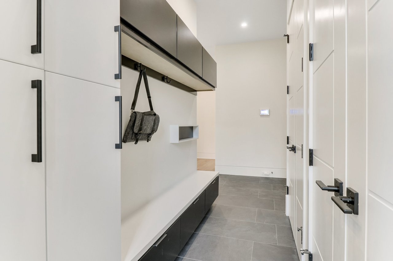 	  	1138 Basil Rd, Mclean, VA 22101