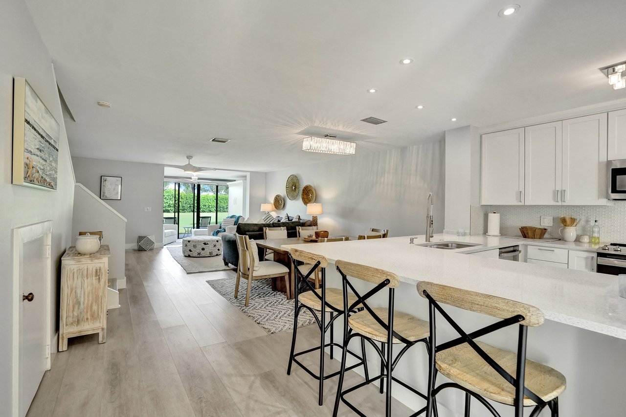 5355 Tenth Fairway Drive, #2, Delray Beach, FL 33484