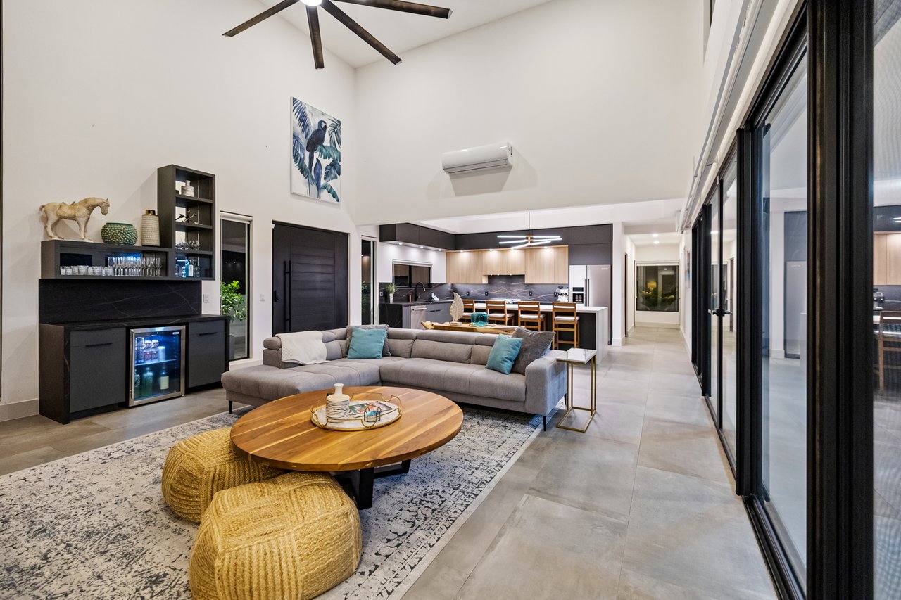 Villa Cielo | Luxury Ocean-View Estate with Smart Tech & Guest Casita in Mar Vista, Flamingo