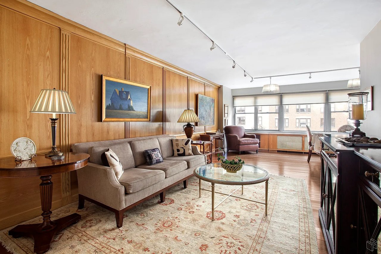 15 W 72nd St APT 6P