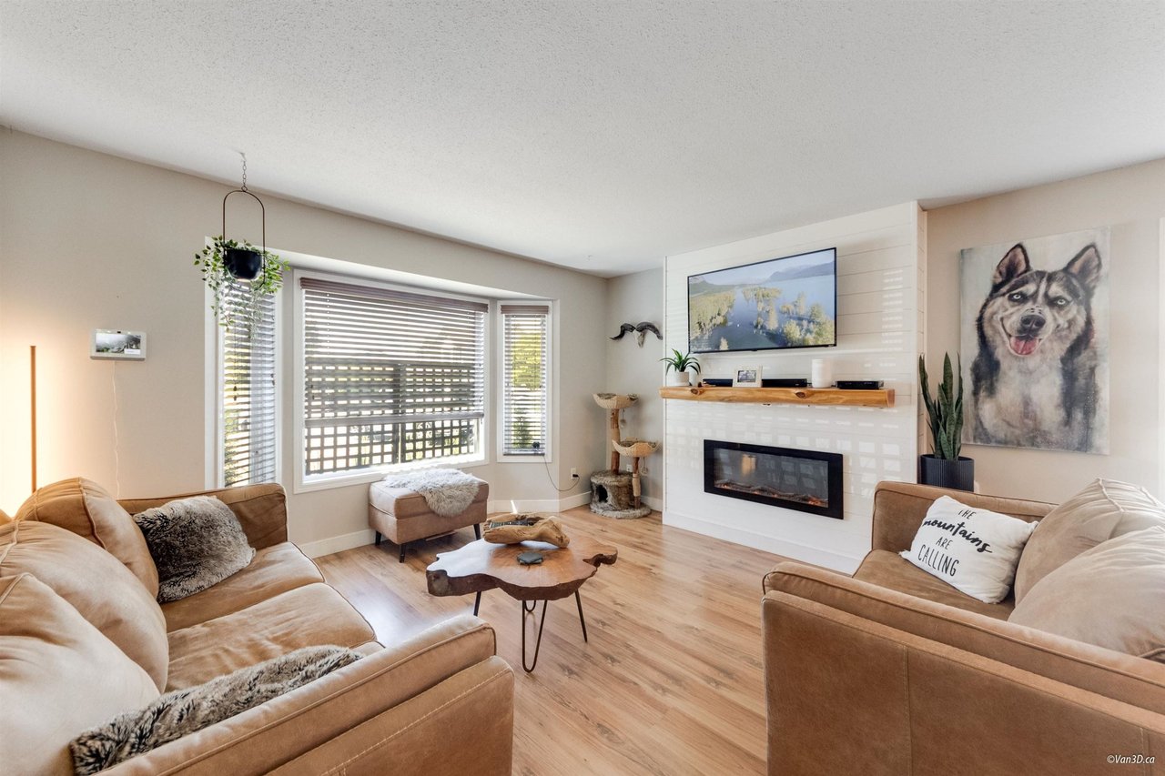5856 Glendale Drive