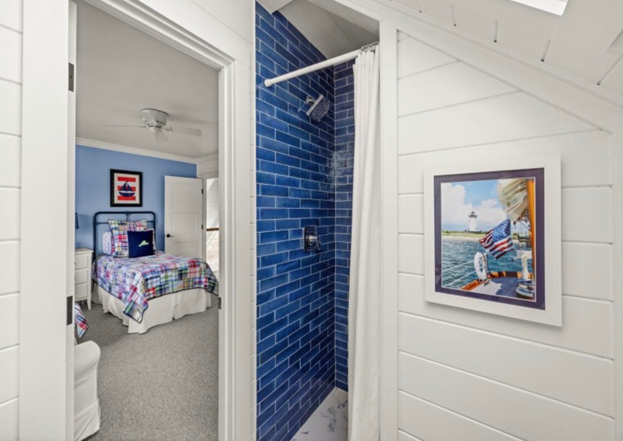 10 Cormorant Cir