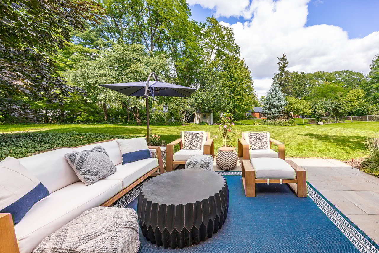 1950 Elmore Ave, Downers Grove