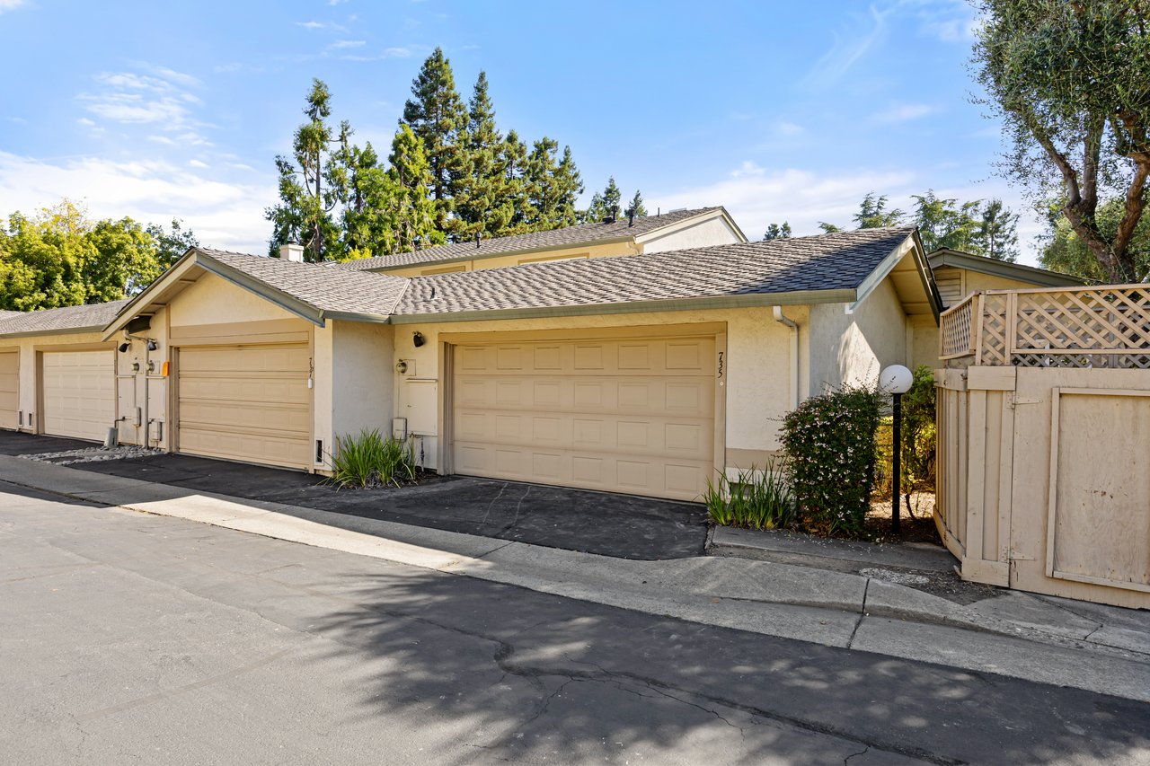 735 Winstead Terrace