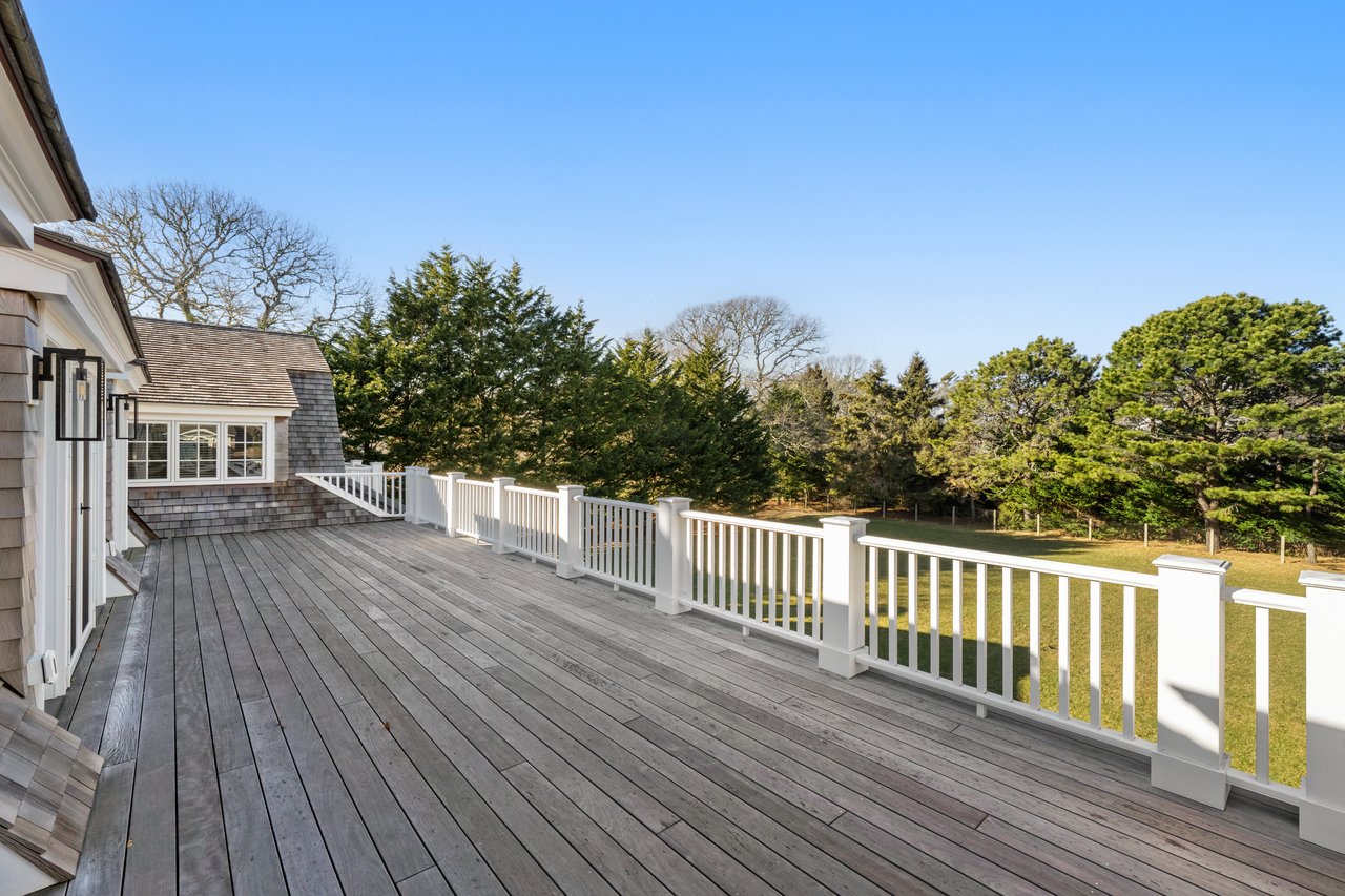 Stunning Residential Estate in Osterville 