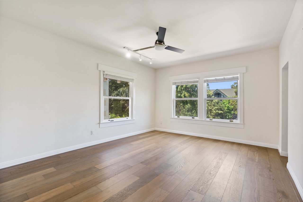 1810 Westmoreland Blvd, Los Angeles