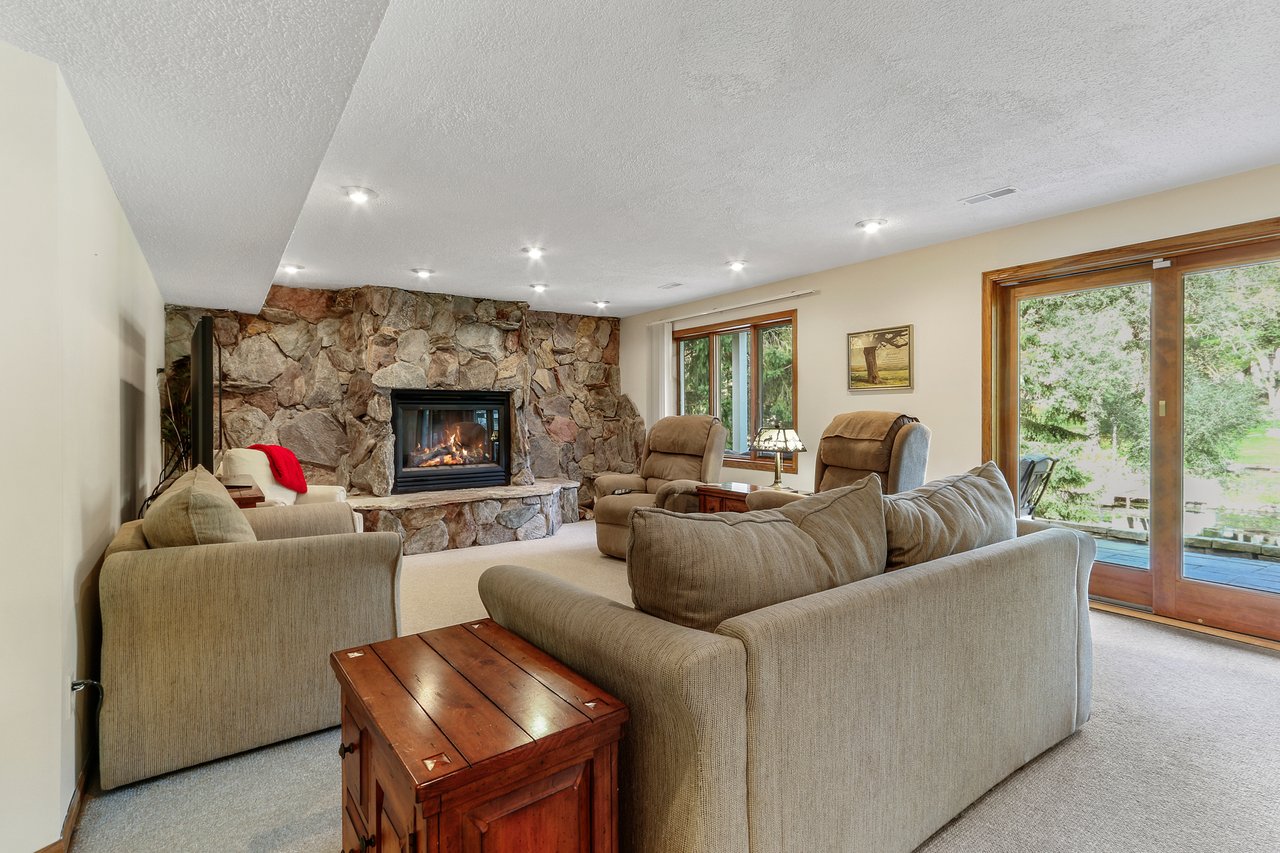 W5866 Bubbling Springs 