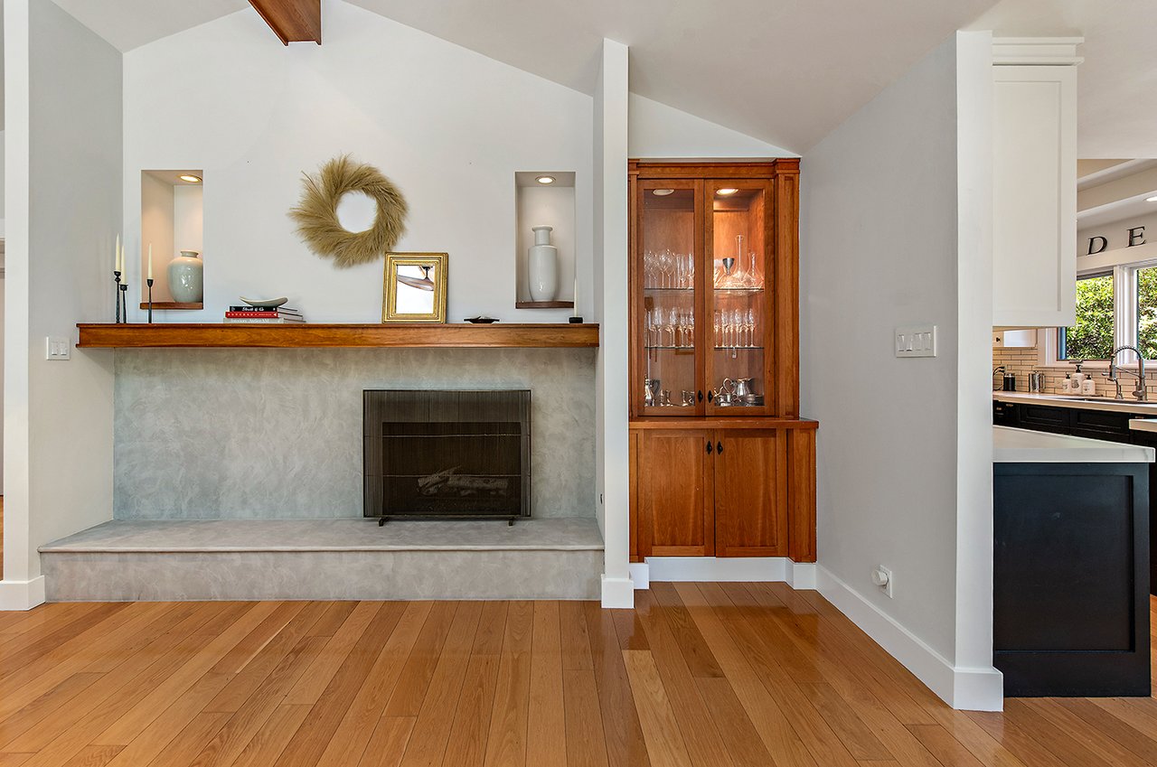 17 Nassau Ct