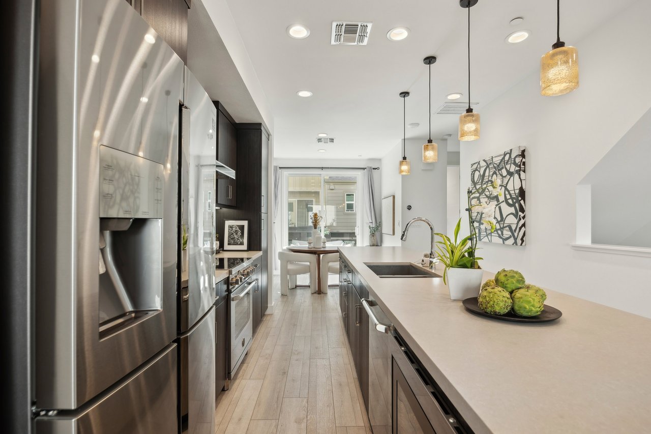 172 Uptown Cir