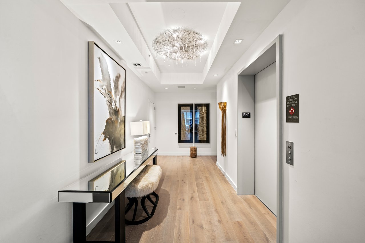 Marea Penthouse 2