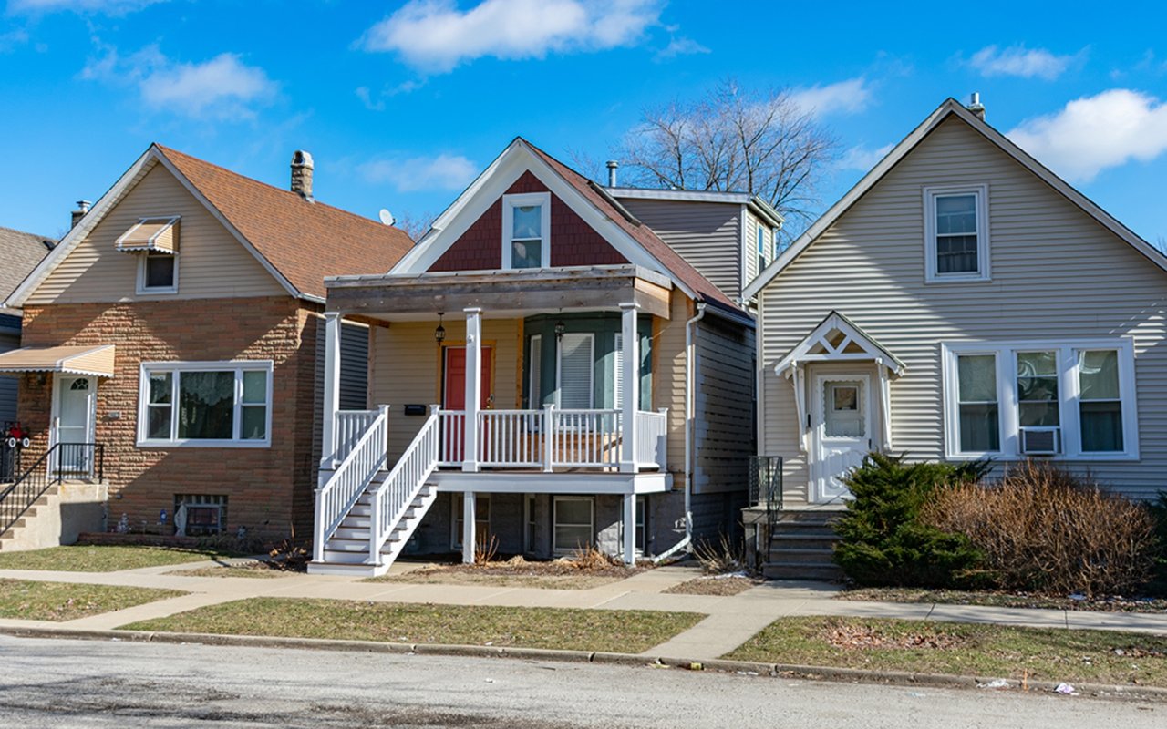You May Not Want To Skip Over That House That’s Been Sitting on the Market
