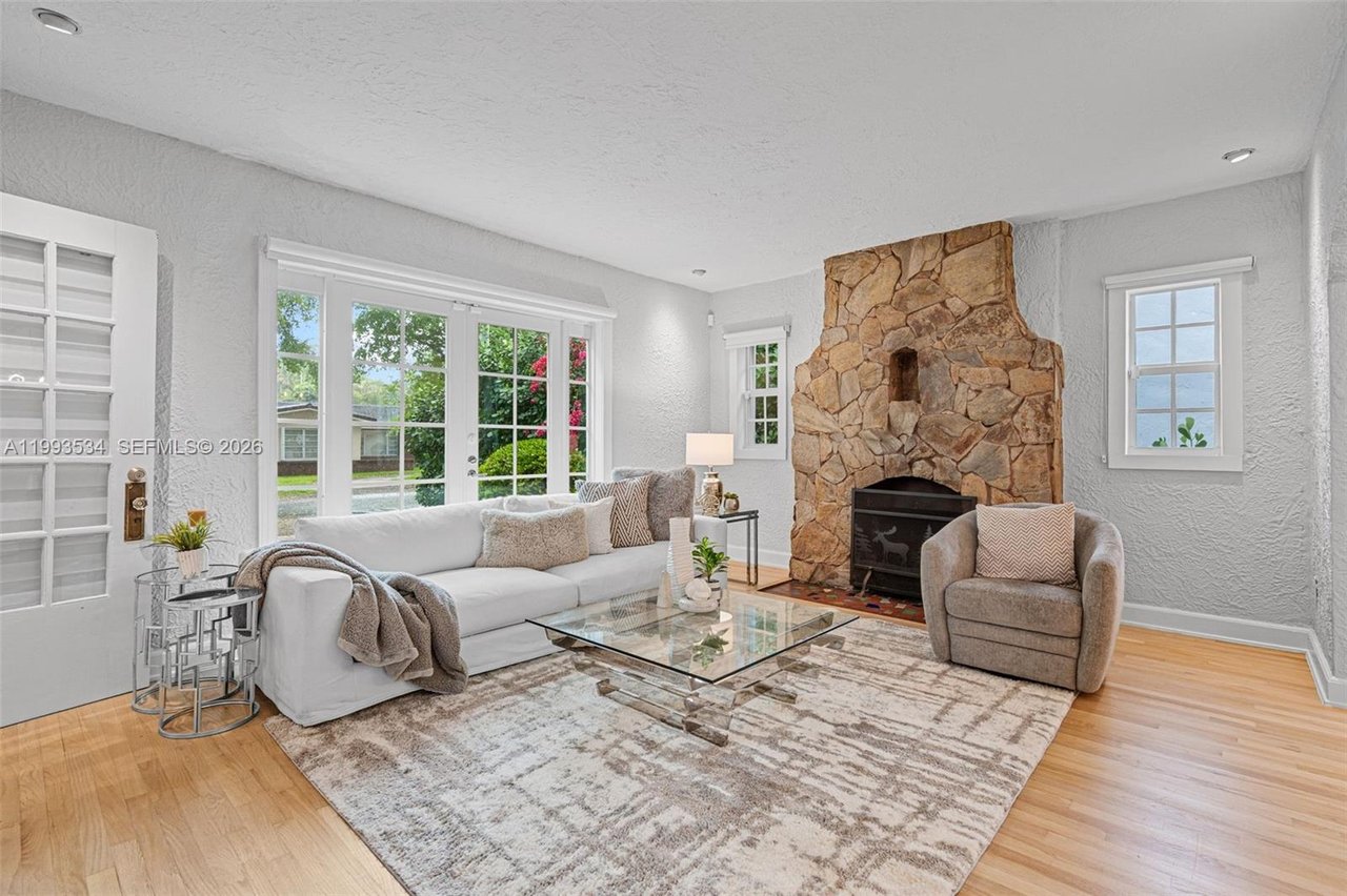 1209-la-mancha-avenue-coral-gables-fl-home-for-sale