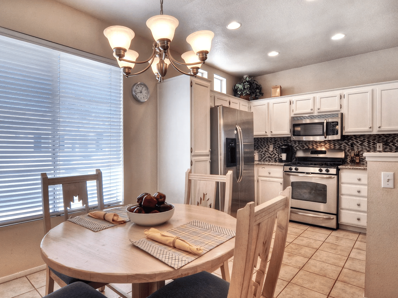 5 Carlsbad Ln