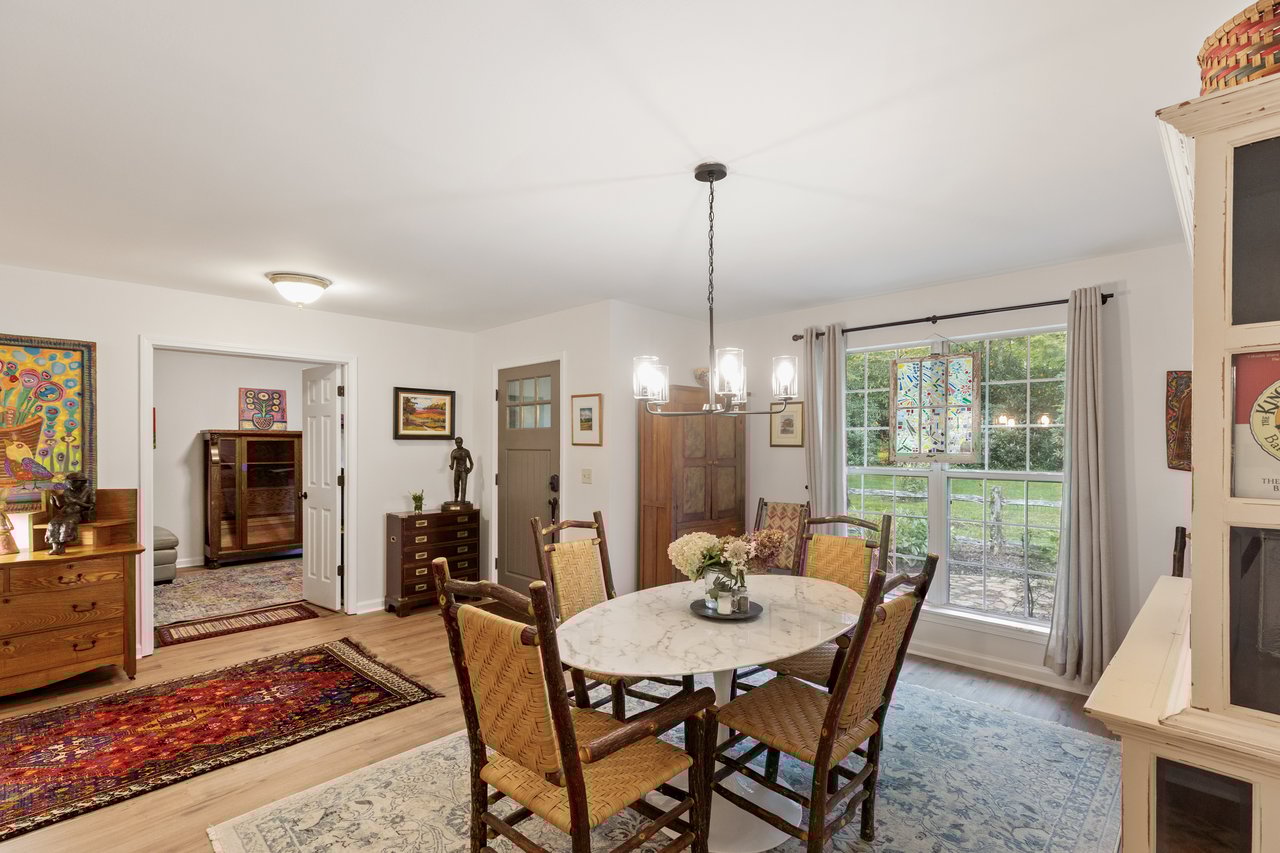 75 Hickory Dr