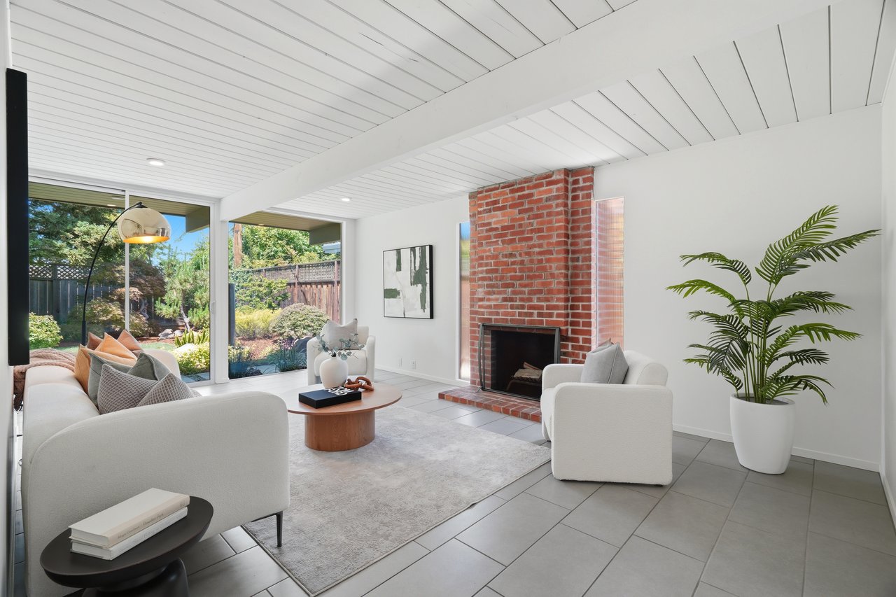 771 Duncardine Way