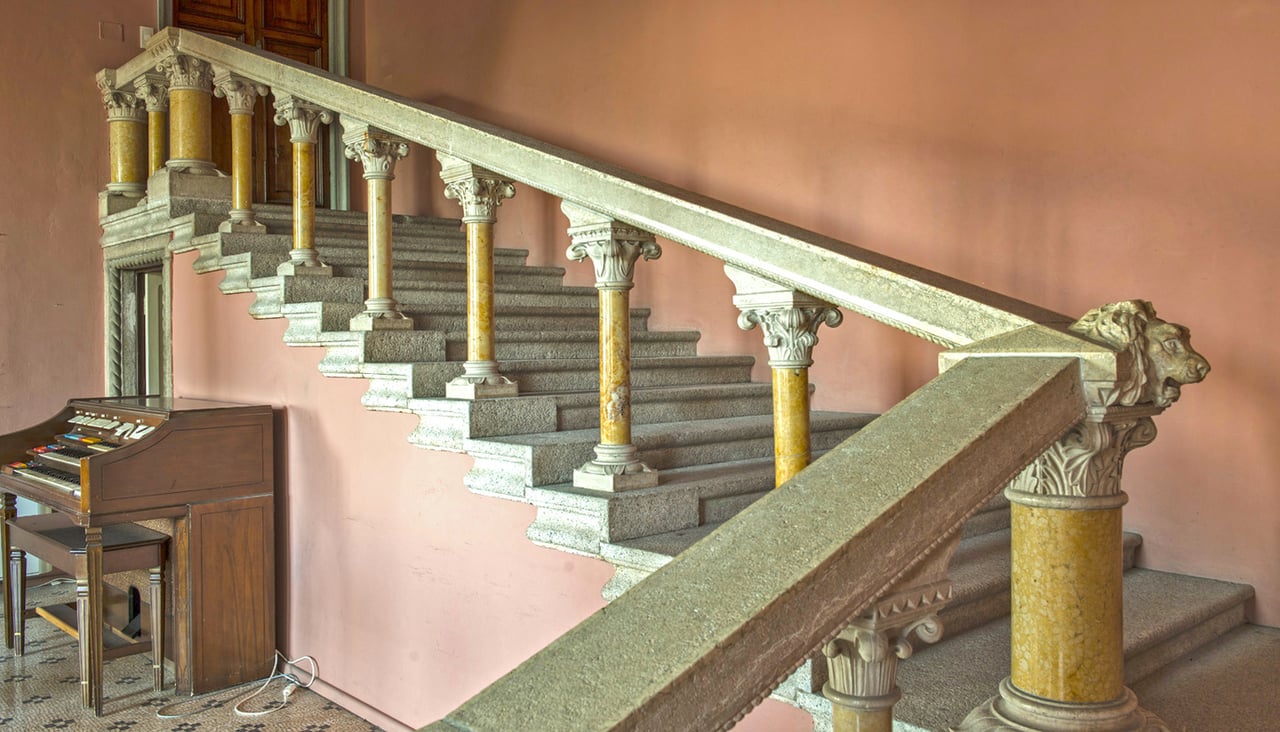 Luxury Seafront Villa in Liguria