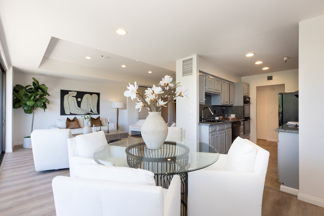 10790 Wilshire Blvd #301, Westwood