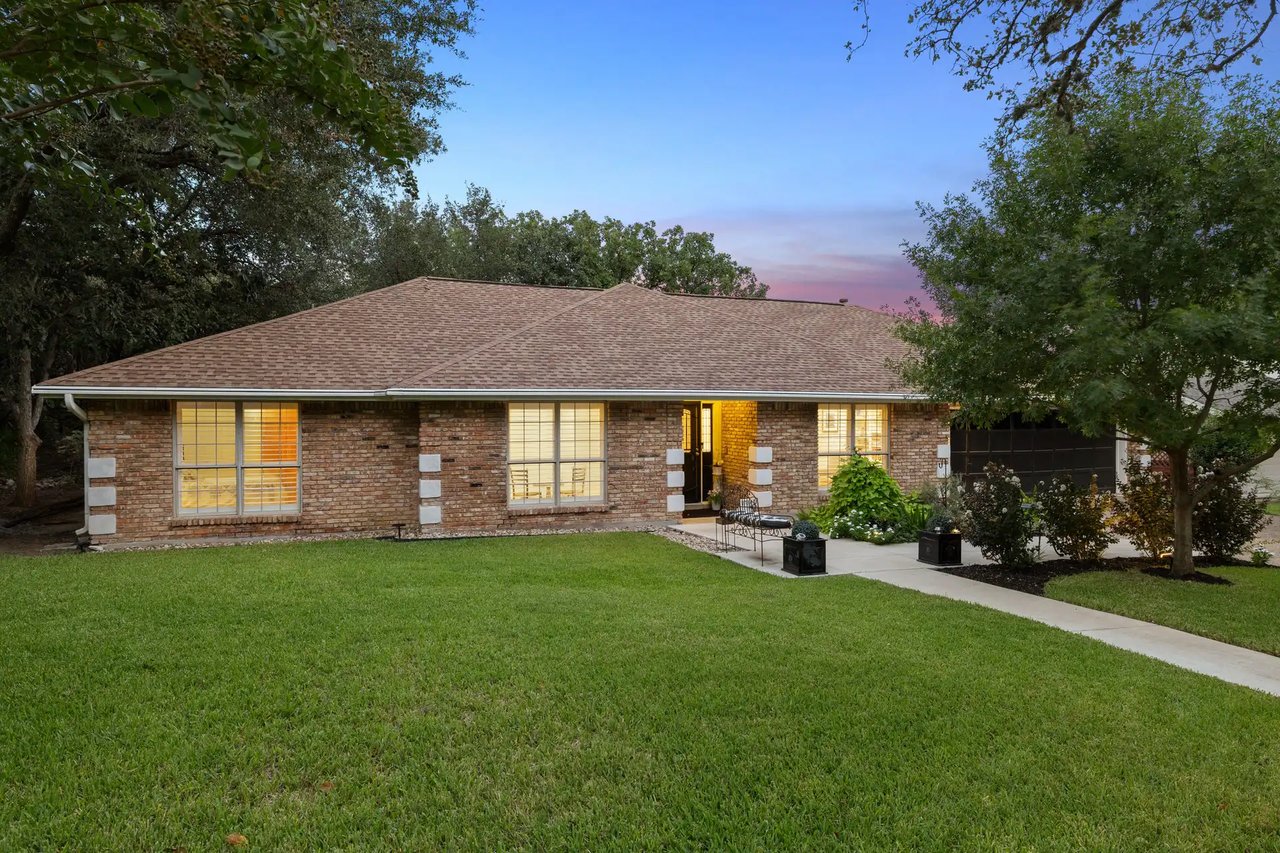 1709 Crested Butte Dr - Westlake Hills Single-Story Legacy Estate on Half-Acre