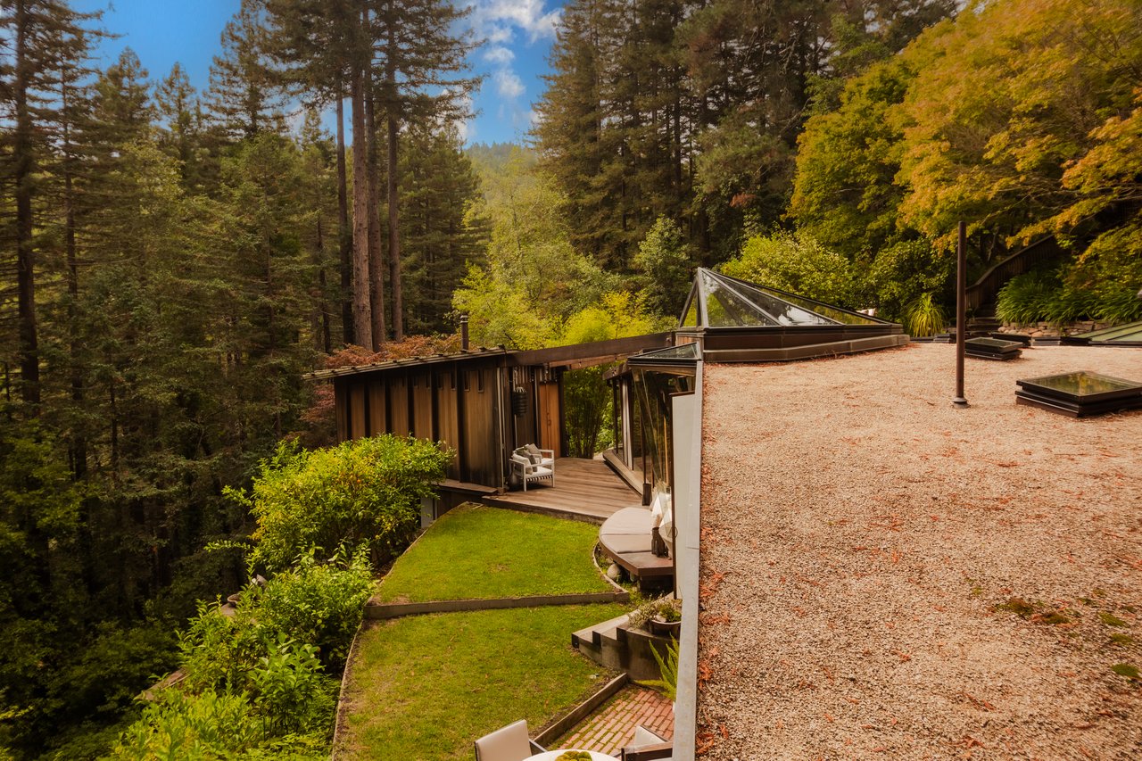 The Radius House