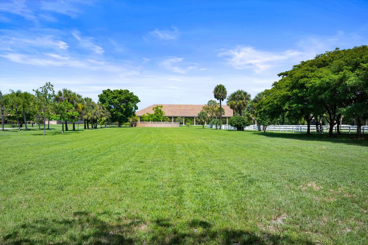 3287 Grande Road