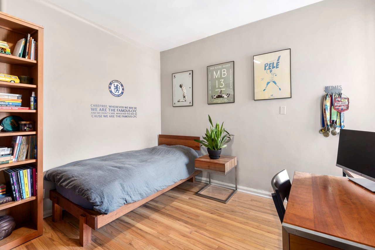 333 4th Street 4F