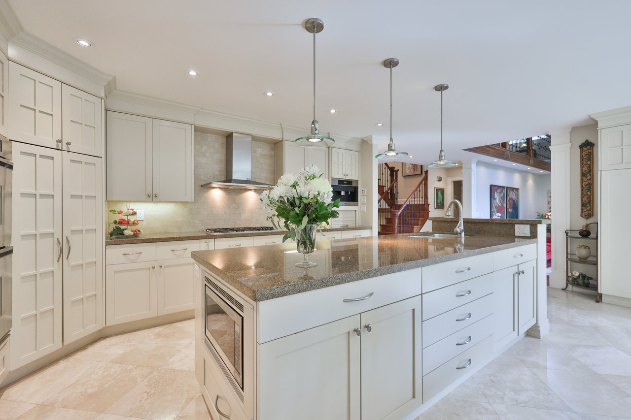 342 Pomona Avenue, Burlington