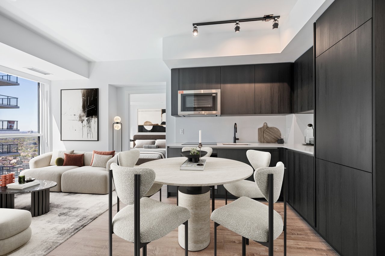 327 King Street W, Toronto C01 Unit: 4304