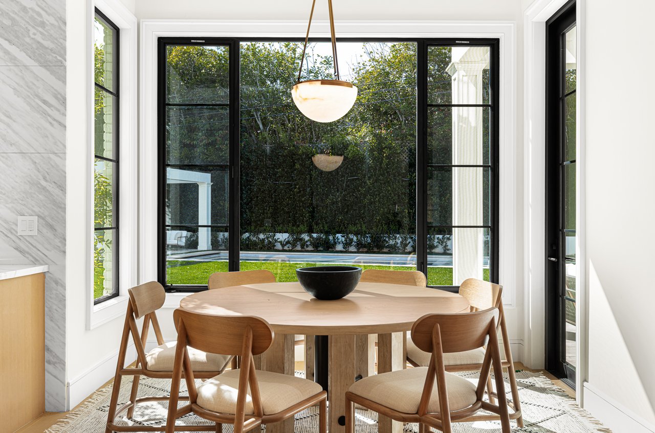 415 N Cliffwood Avenue