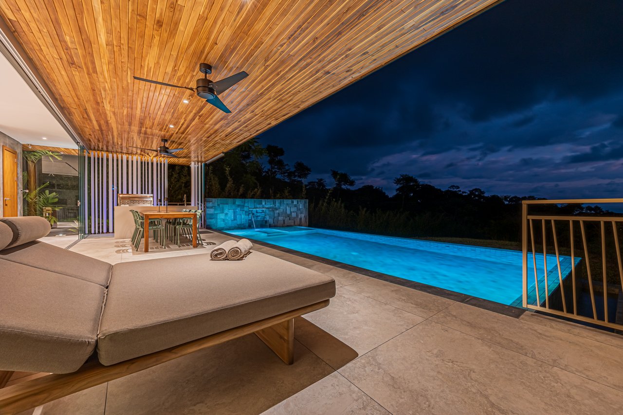 Brand New Contemporary Tropical Villa Overlooking the Iconic Whale’s Tail