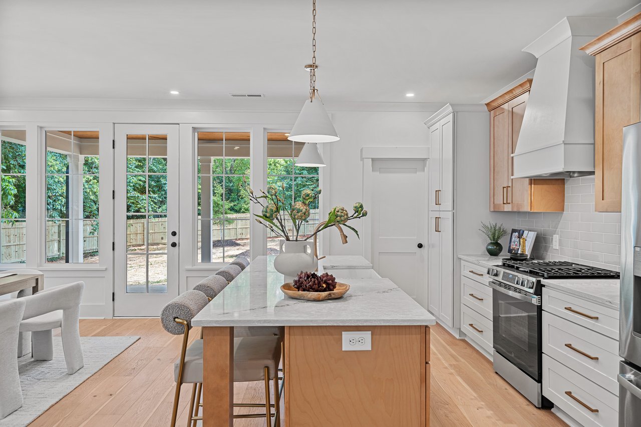 2746 Bancroft Street