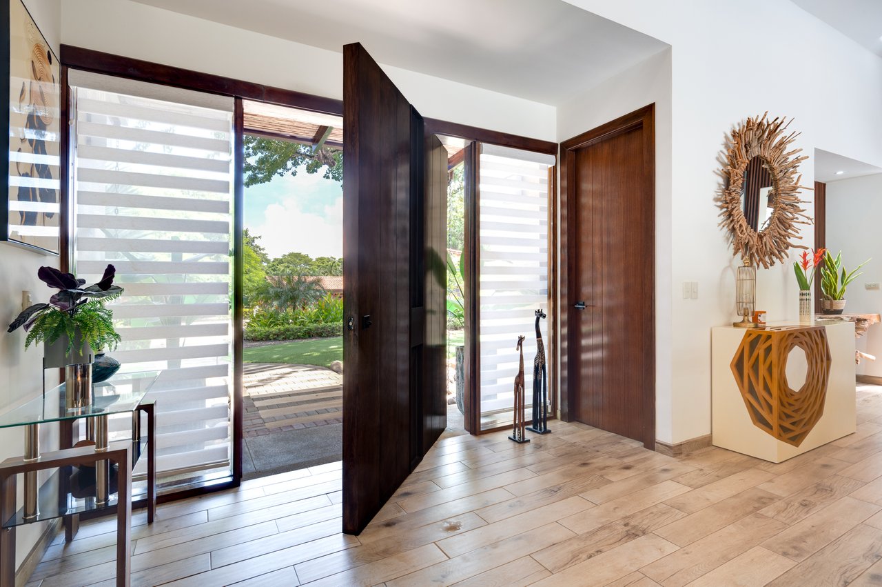 Casa Pachote | Exquisite 4-Bedroom Luxury Home in Hacienda Pinilla’s Reserva de Golf