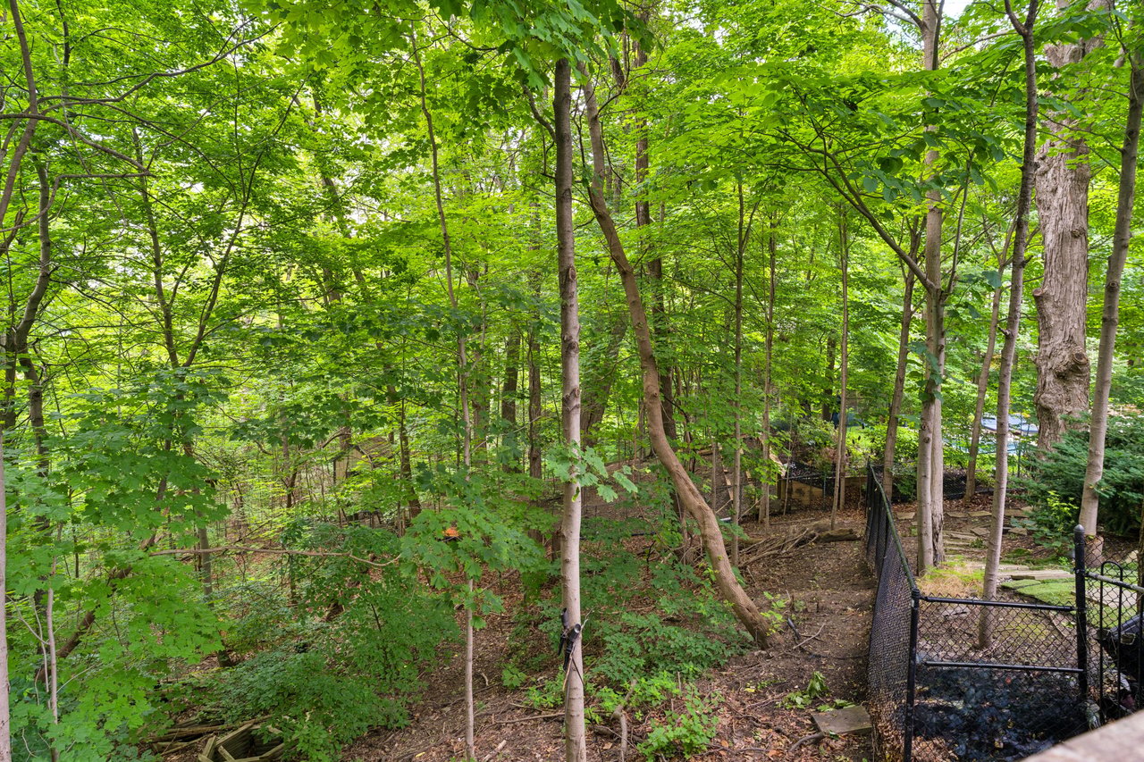 150 Sandringham Drive