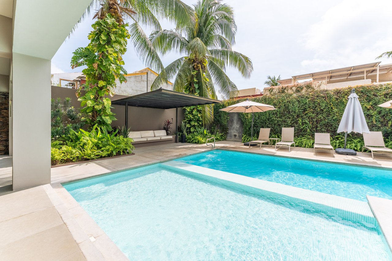 1 Bedroom, Condo, Mixie 103