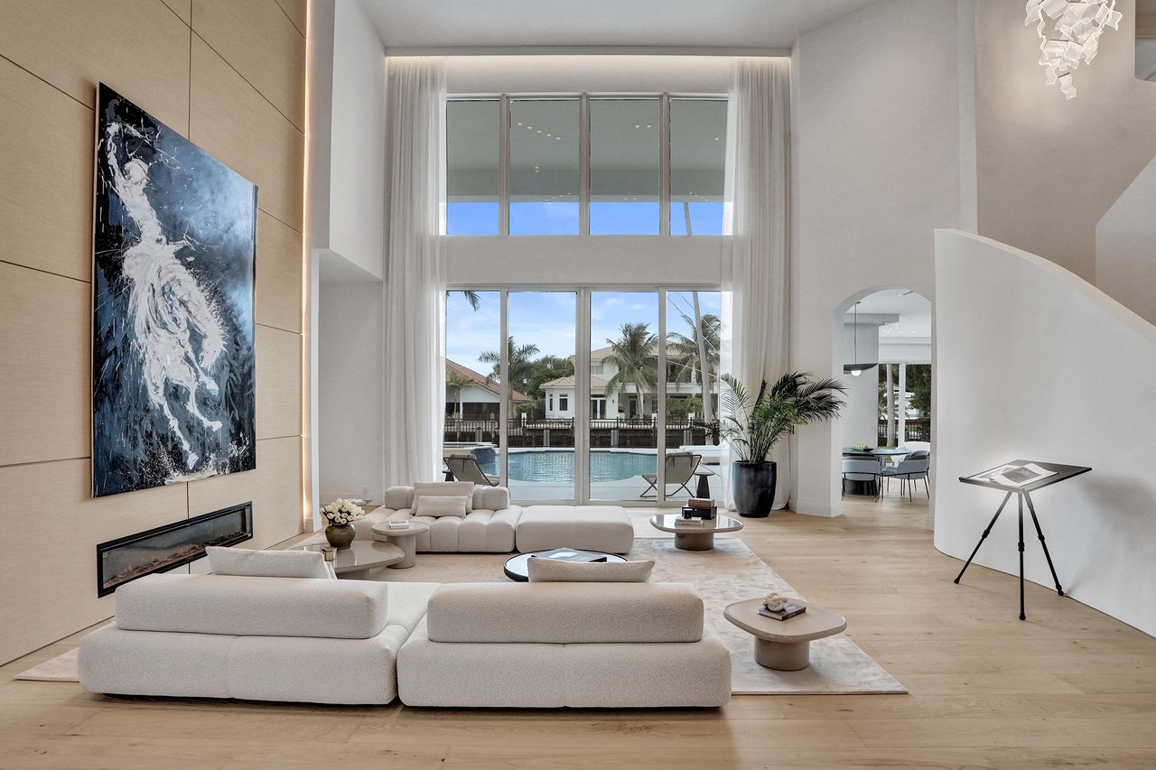 30  S Compass Dr