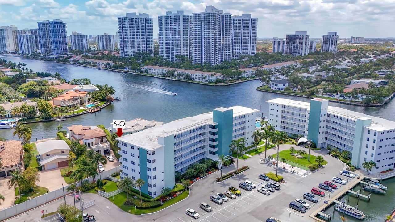 3209 S Ocean Dr # 6O