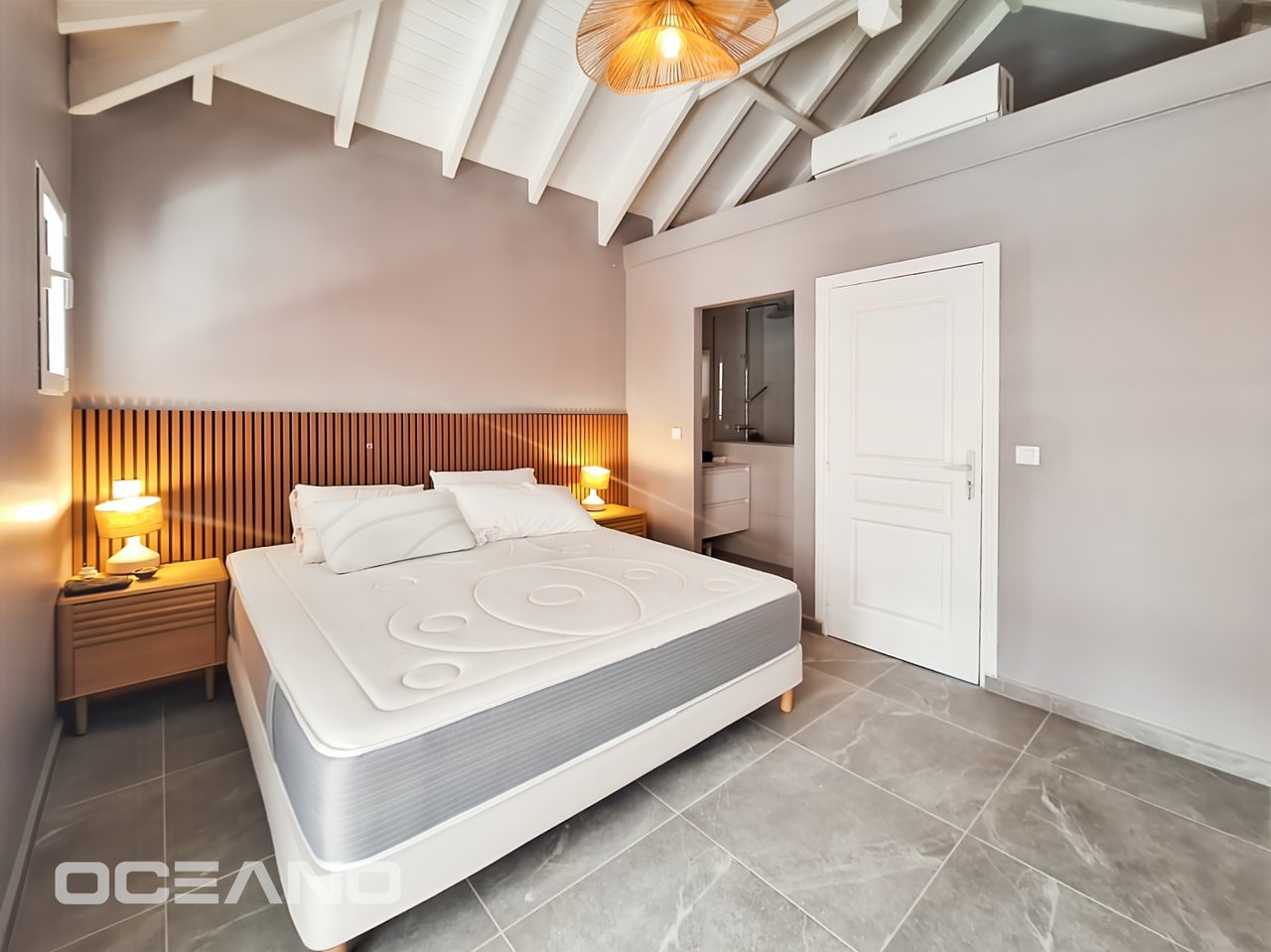 2 bedrooms Townhouse - Orient Bay