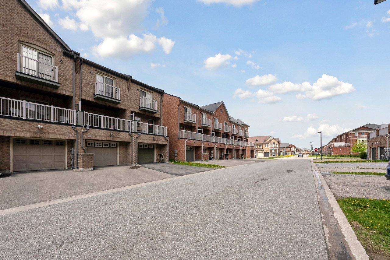 17 Valliere Drive