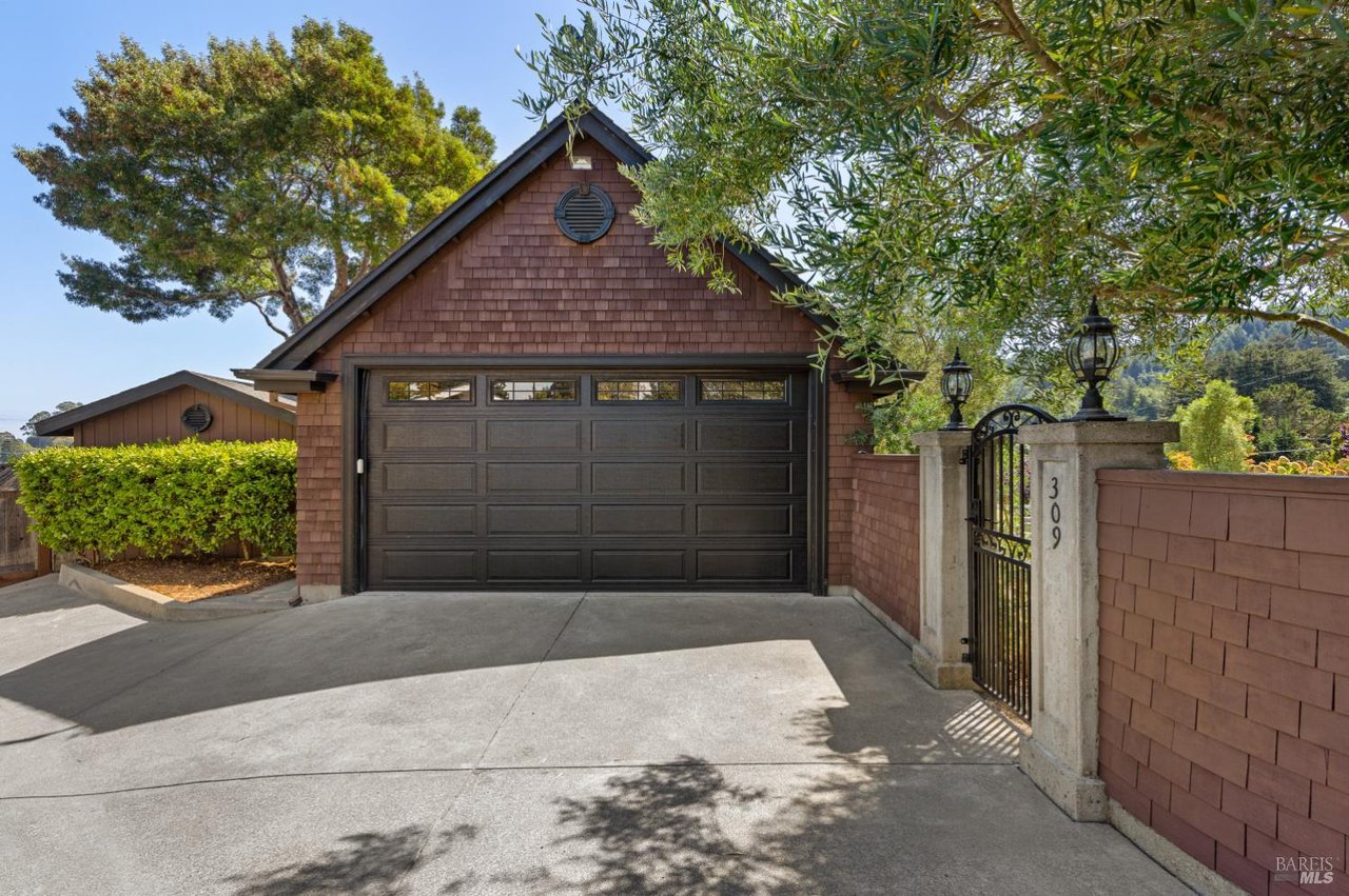 309 Corte Madera Ave