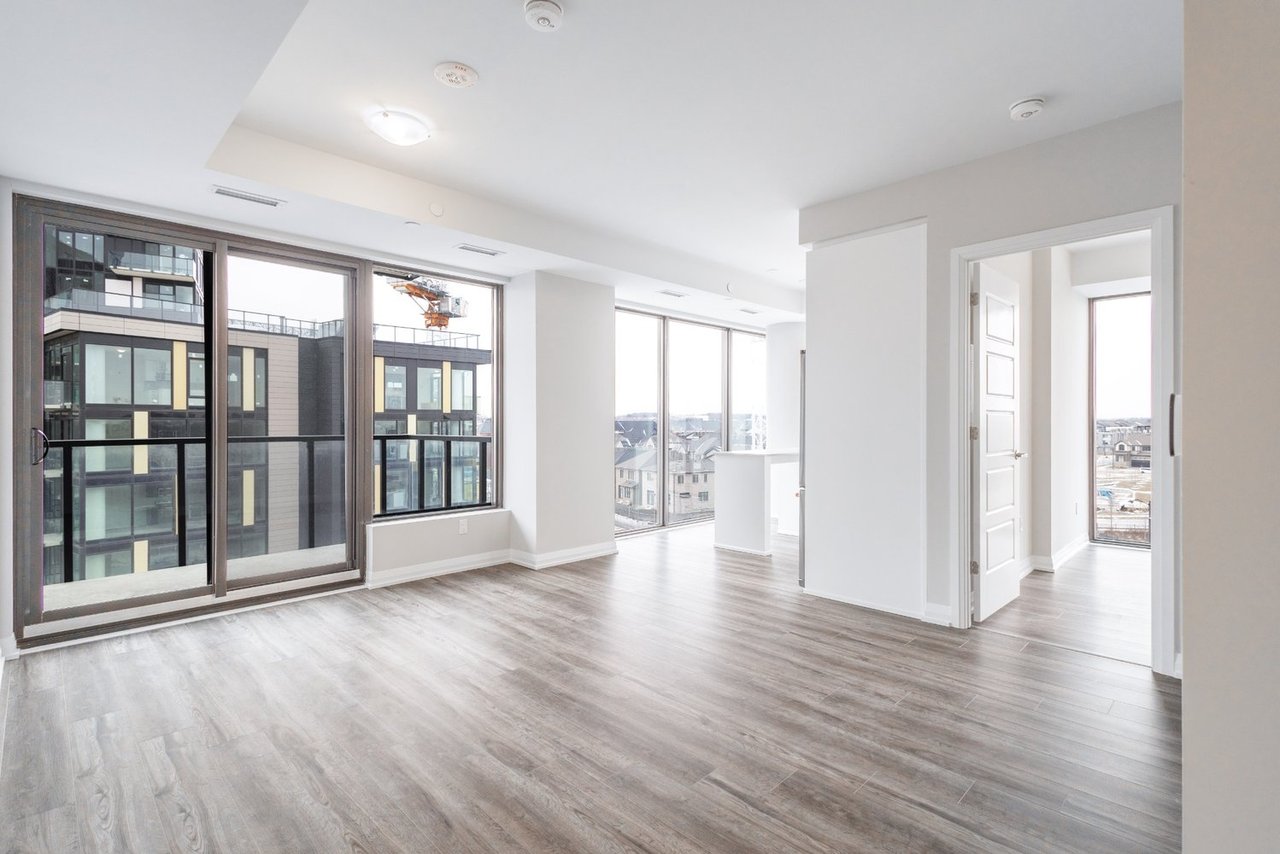 1415 Dundas St E, #504