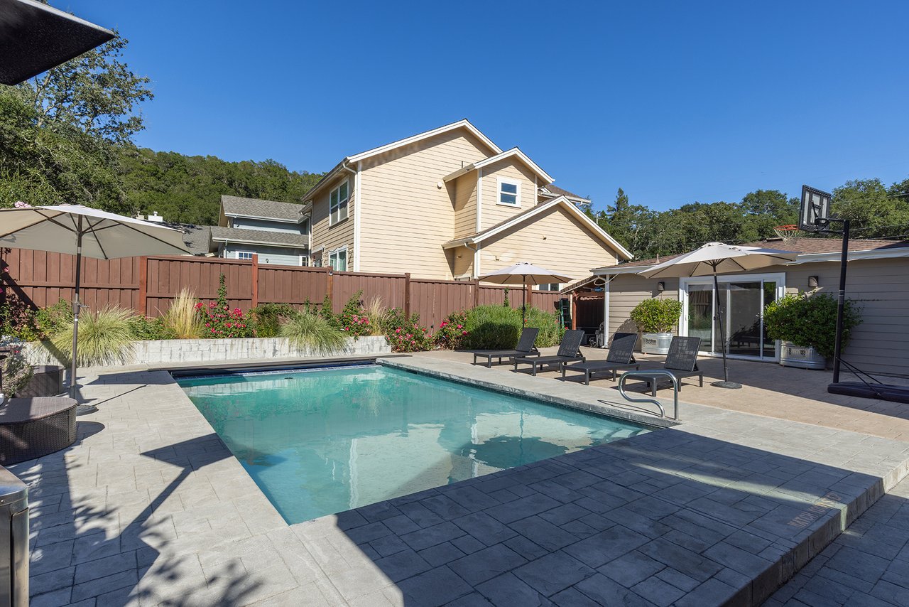 227 Theodor Lane