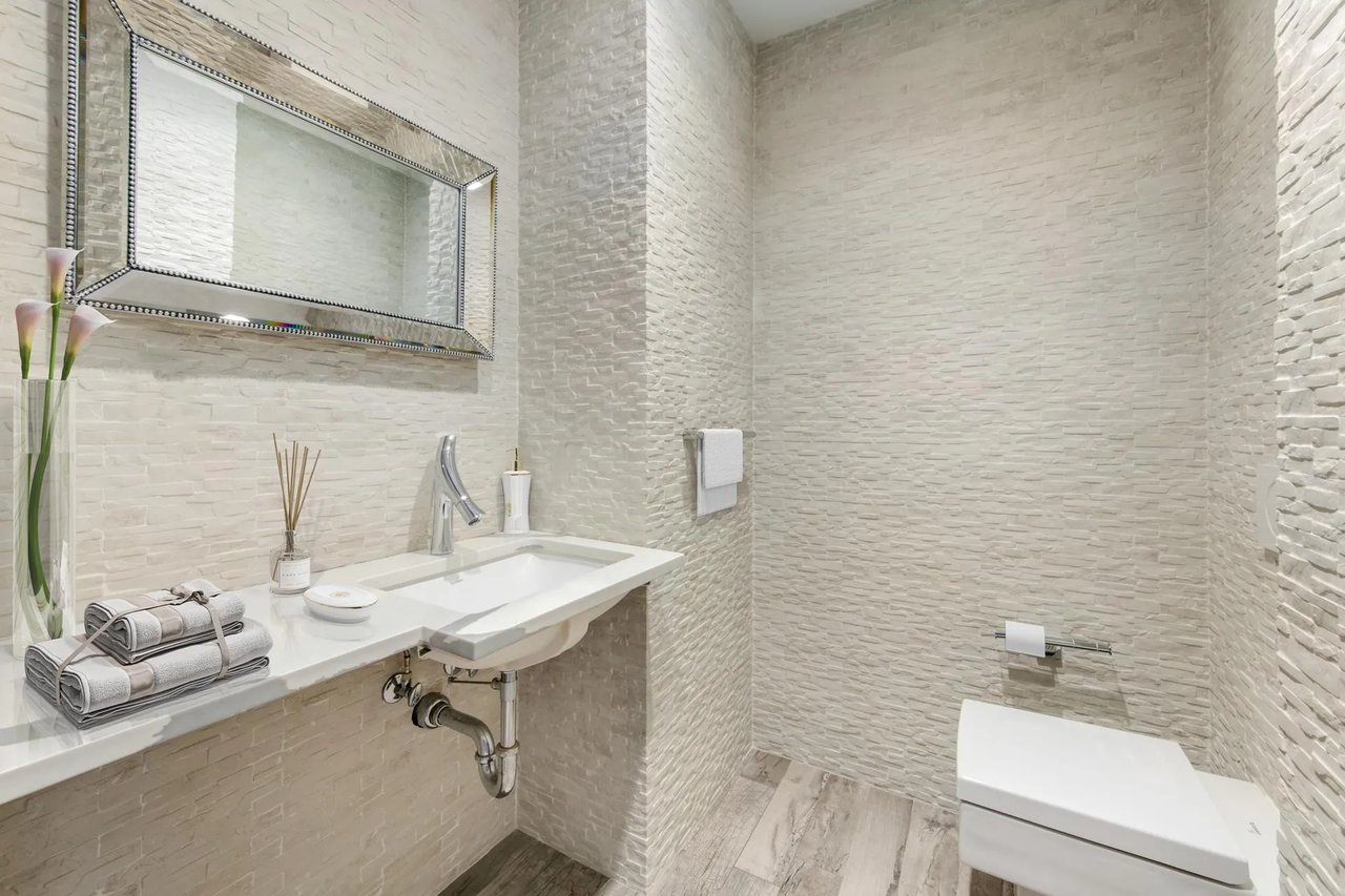 236 West 26th St, #7NW