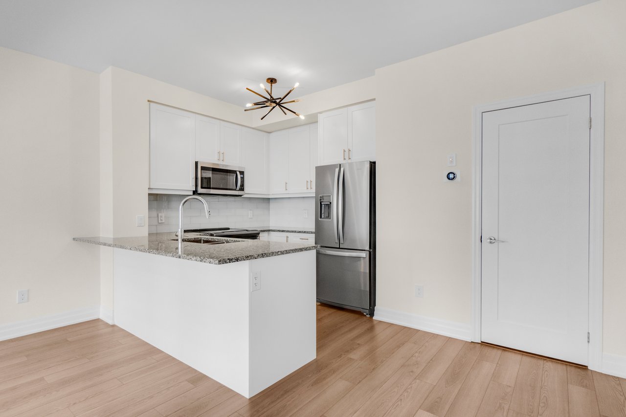 657 Cricklewood Dr 511