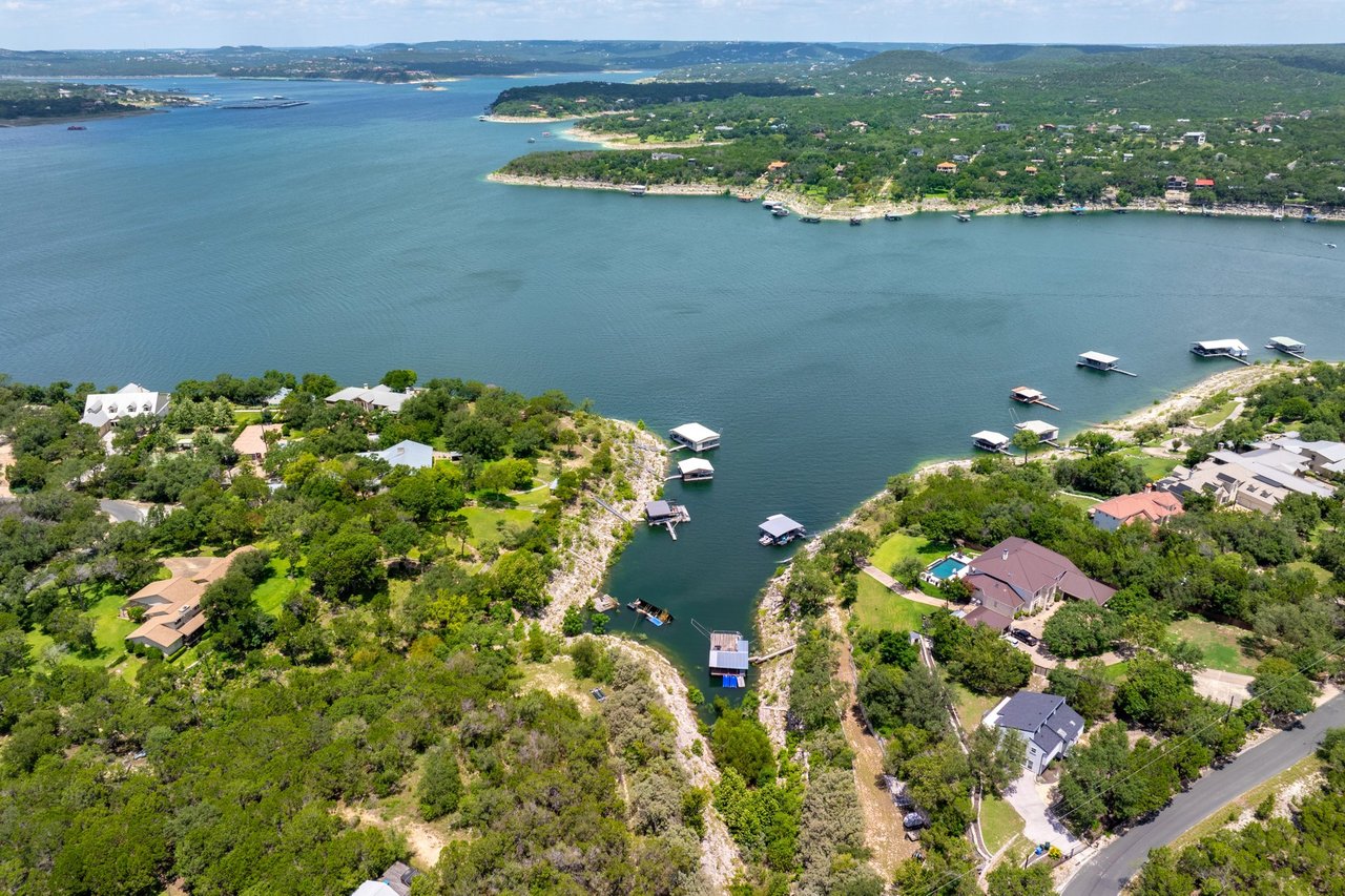 7206 Comanche Trail