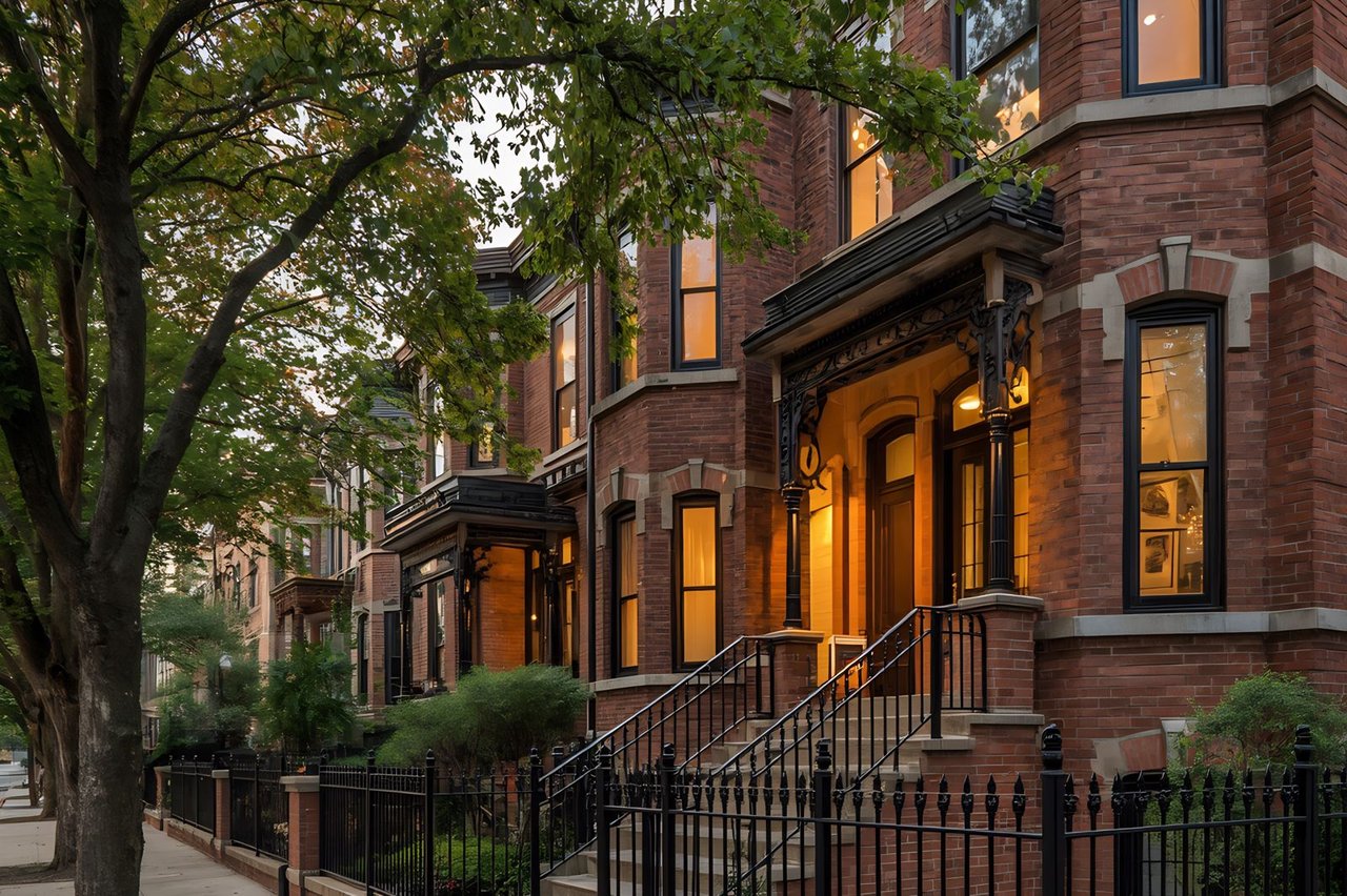Should You Buy a Single Family Home in Lakeview in 2026? Here's What the Data Actually Shows
